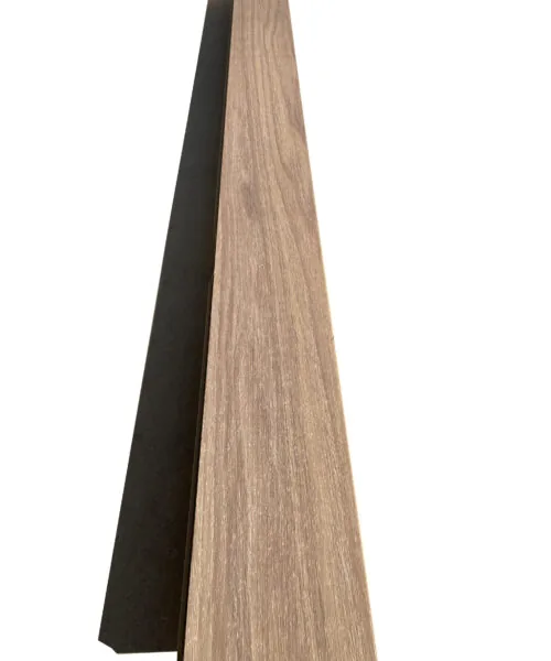 American Red Oak – 7/16″ (11mm) (Stair Nosing)