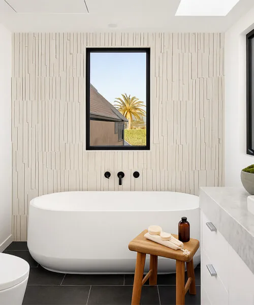 Arctic Slate - 1/2&Quot; (12Mm) - Cork Wall Tile (Warcslt12) Eco-Friendly Arctic Slate Cork Wall Panels Installed Behind A Bathtub, Providing Sound Insulation And Modern Texture
