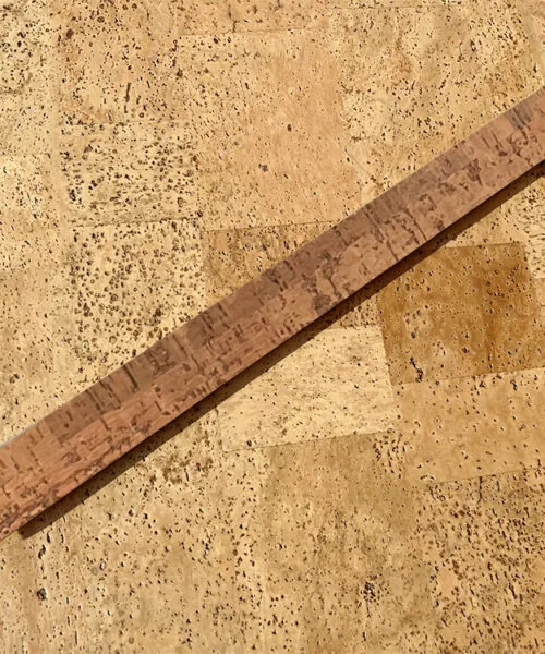 Cherry Line – 7/16″ (11mm) (T-Molding)
