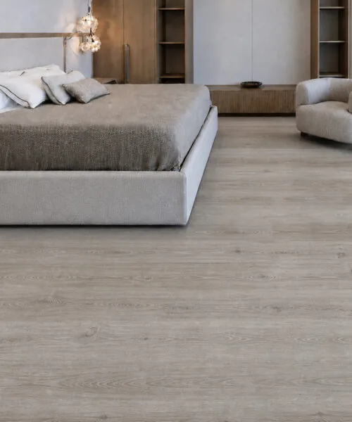 Light Grey Oak - 13/32&Quot; (10.5Mm) - Design Cork Floating (Flg10.5) Light Grey Oak-Grain Cork Plank Flooring In A Contemporary Neutral-Toned Bedroom