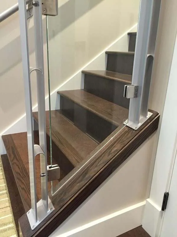 Cork Material Properties - Eco-Friendly, Acoustic Insulation Resilient Flooring Stairs Cork Brown Salami