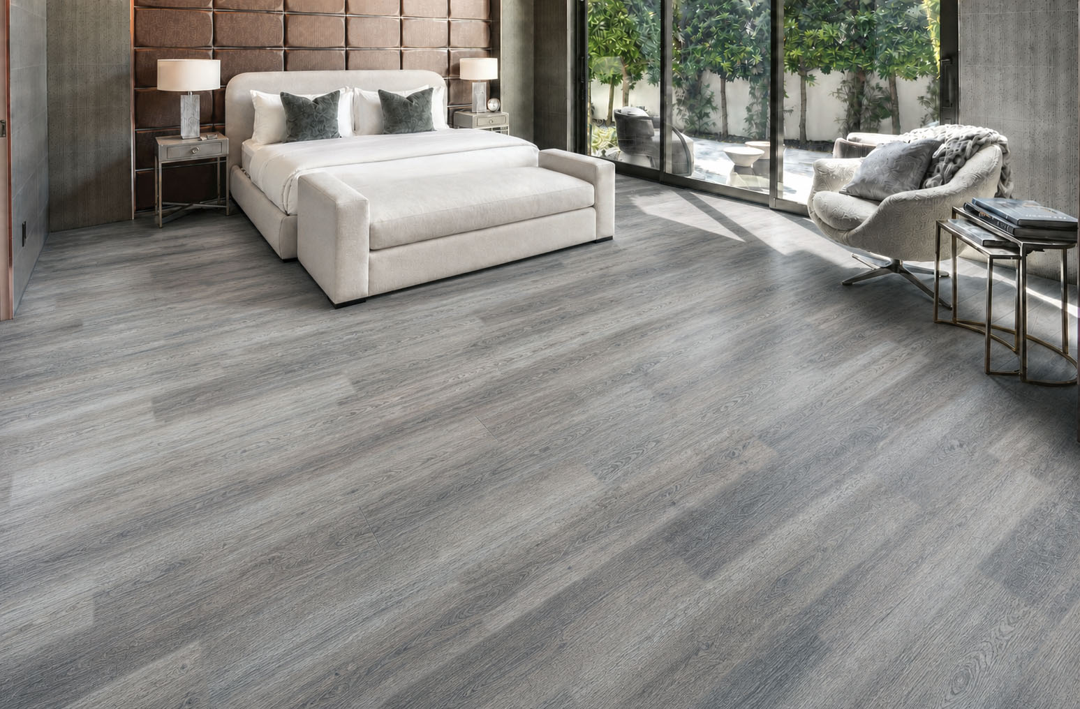Wild Oak - 13/32&Quot; (10.5Mm) - Design Cork Floating (Fwo10.5) Wild Oak Gray Wood-Look Cork Flooring In A Modern Bedroom With Garden-Facing Windows